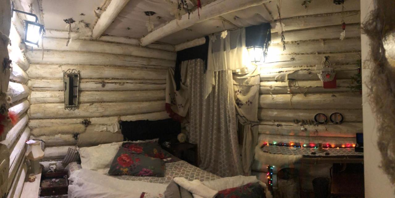Hotel Piatkovskiy Pilipets Extérieur photo