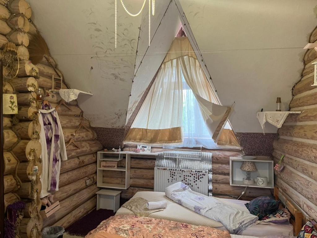 Hotel Piatkovskiy Pilipets Extérieur photo