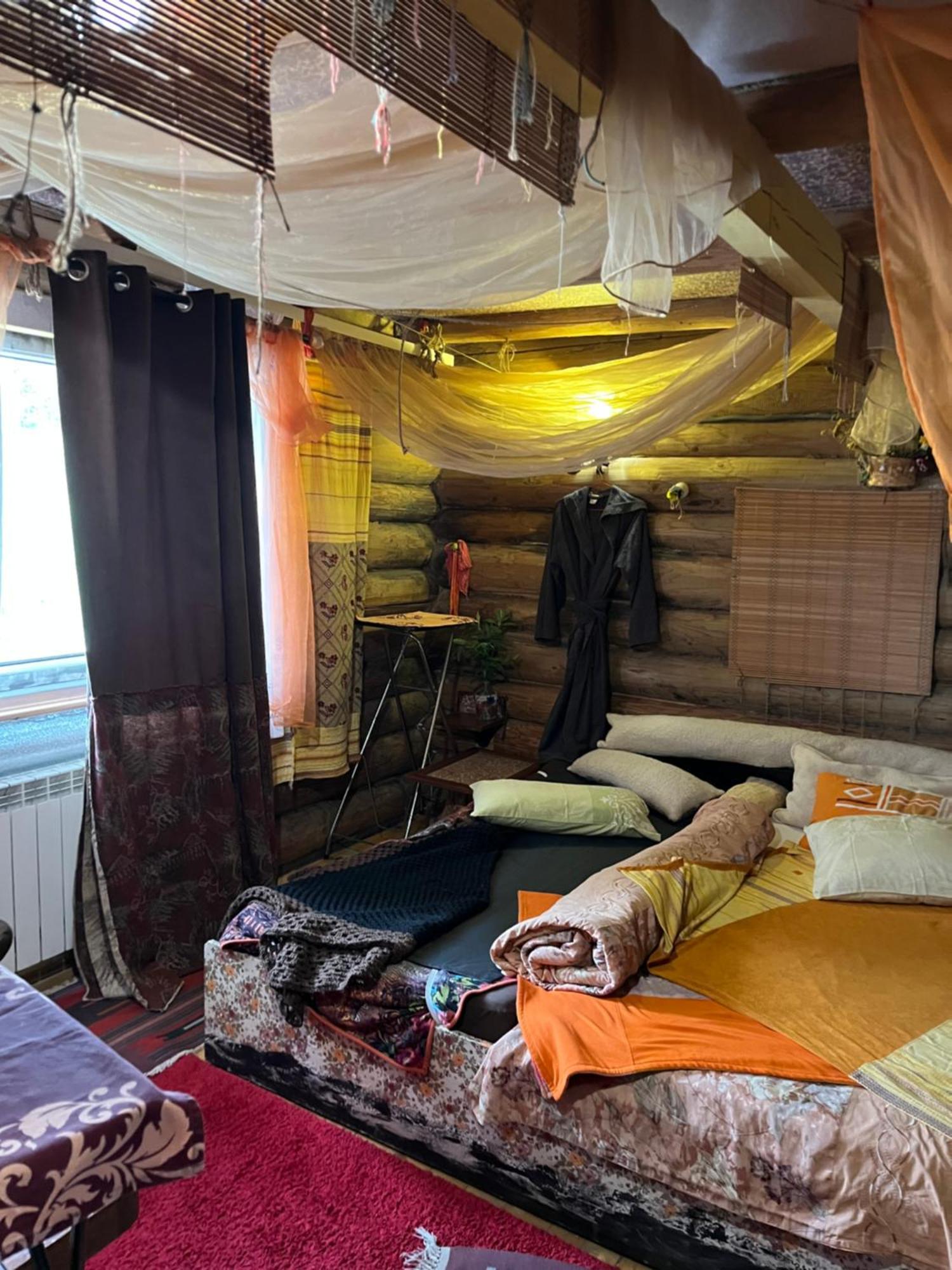 Hotel Piatkovskiy Pilipets Extérieur photo
