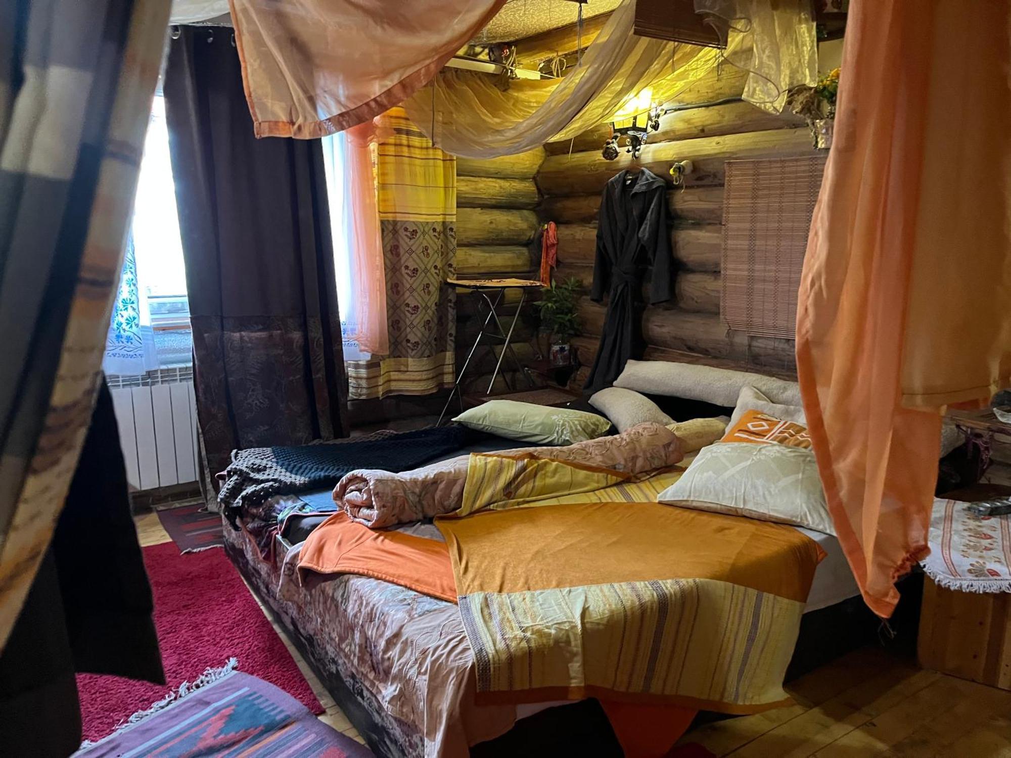 Hotel Piatkovskiy Pilipets Extérieur photo